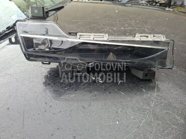 desna maglenka model y za Tesla Ostalo