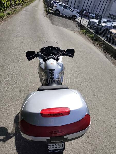 Honda Transalp 650