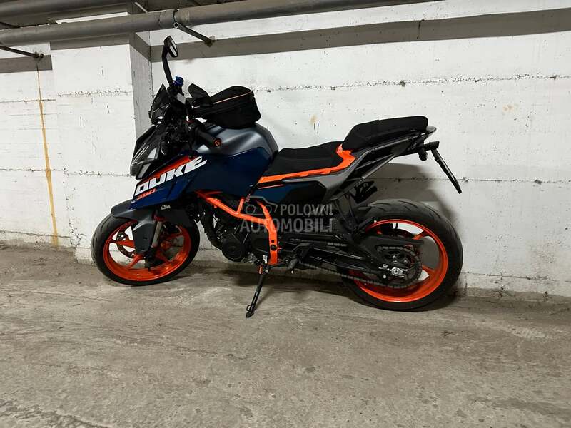 KTM Duke 390