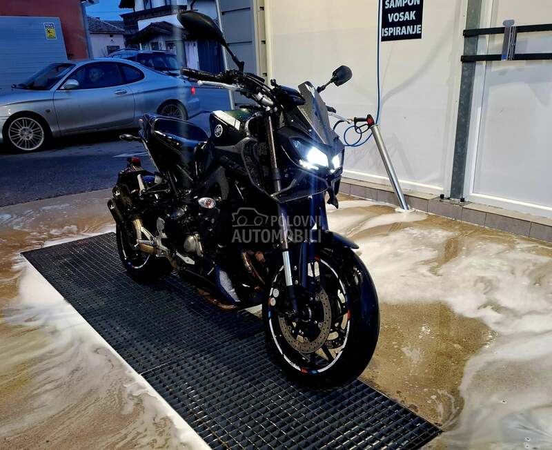 Yamaha Mt09