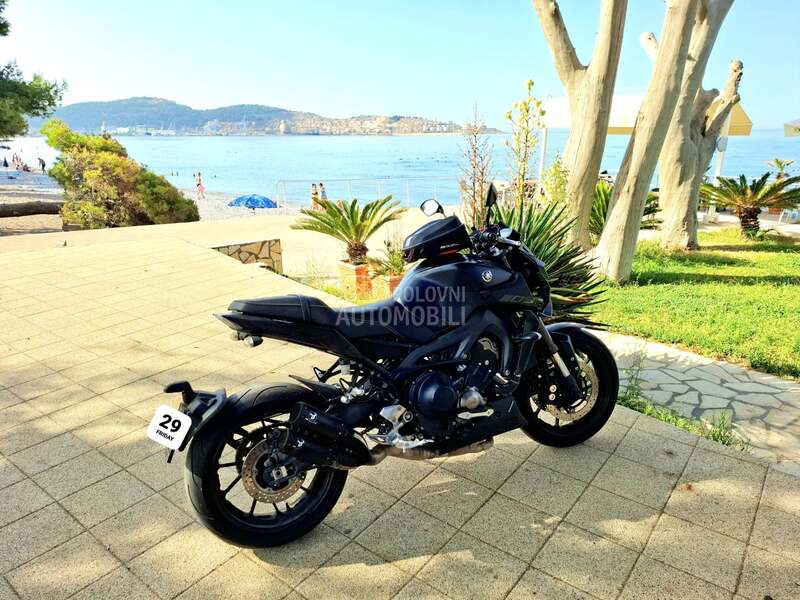 Yamaha Mt09