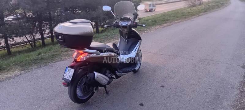 Piaggio bevery