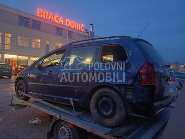 Peugeot 307 -  kompletan auto u delovima