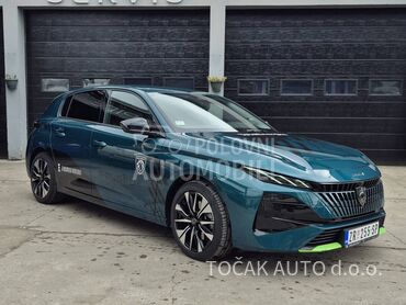 Peugeot 308 1.2 HY ALLURE 136