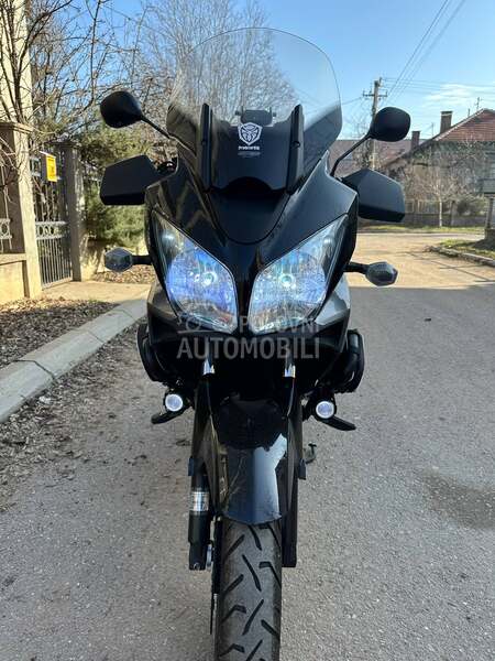 Suzuki V Strom DL 650
