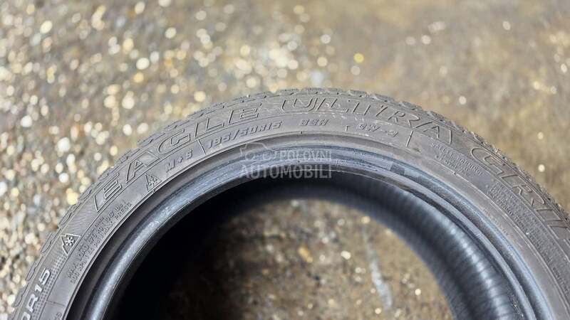 Goodyear 195/50 R15 Zimska