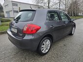 Toyota Auris 2.0D D4D