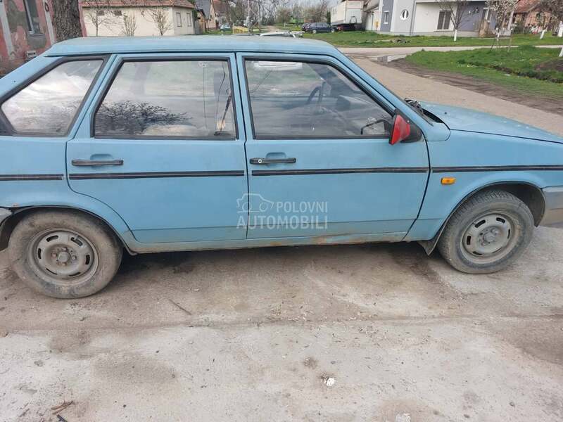 Lada Samara 