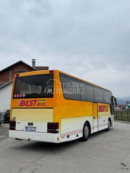 Vanhool T911
