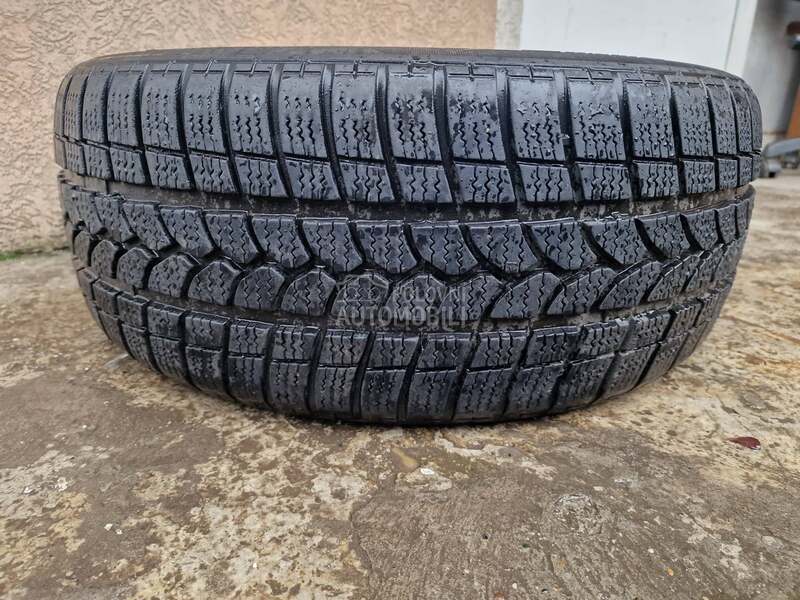 Tigar 225/50 R17 Zimska