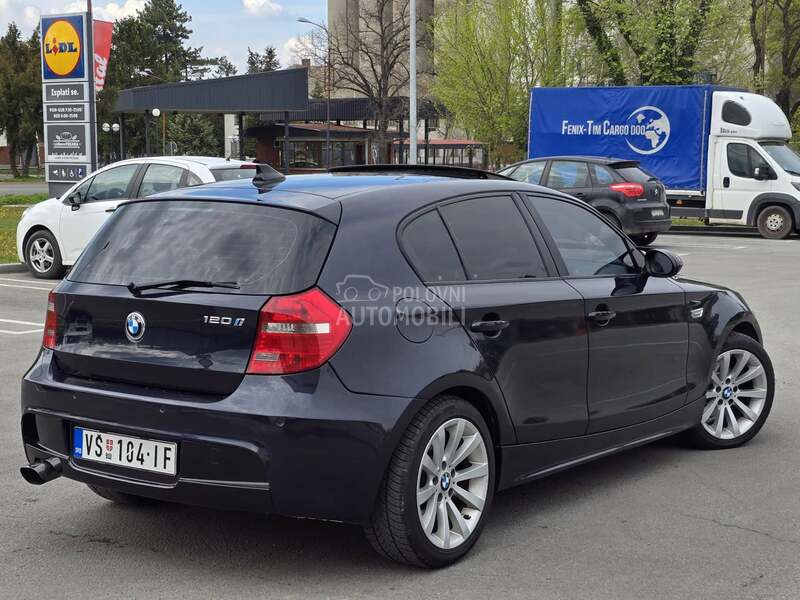 BMW 120 
