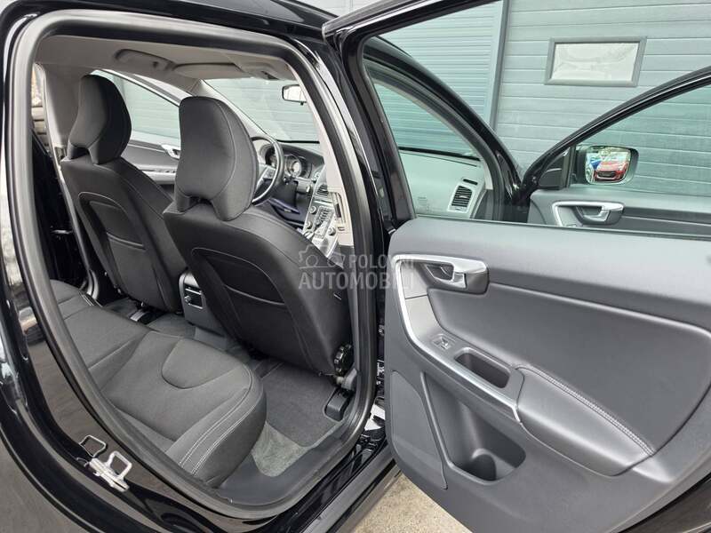 Volvo XC60 2.0D D3