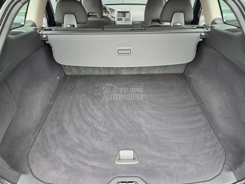 Volvo XC60 2.0D D3