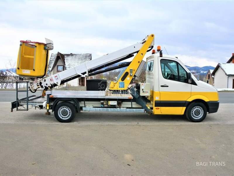 Volkswagen CRAFTER BIZZOCHI 162