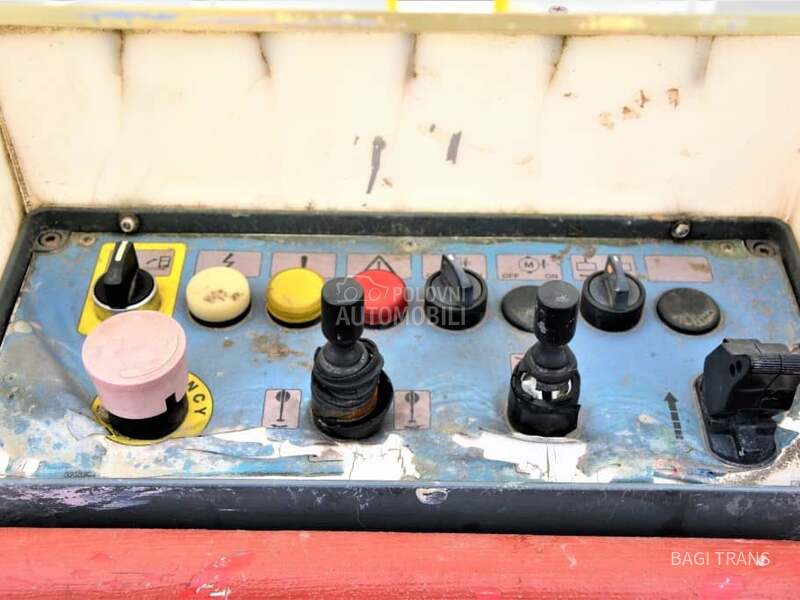 Volkswagen CRAFTER BIZZOCHI 162