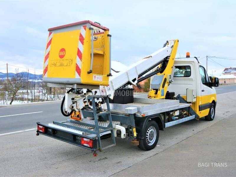 Volkswagen CRAFTER BIZZOCHI 162