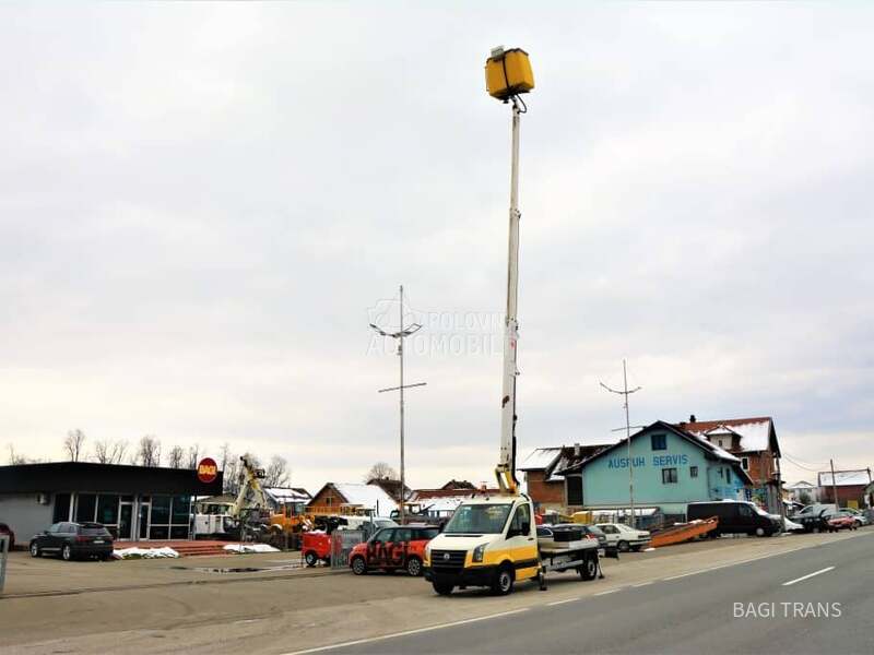 Volkswagen CRAFTER BIZZOCHI 162