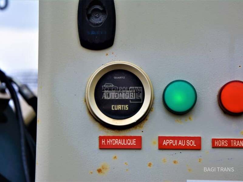 Volkswagen CRAFTER BIZZOCHI 162