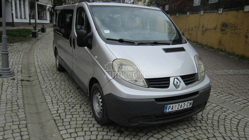 Renault Trafik 2.0 DCI putnicki