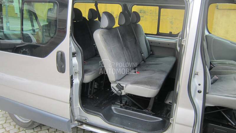 Renault Trafik 2.0 DCI putnicki