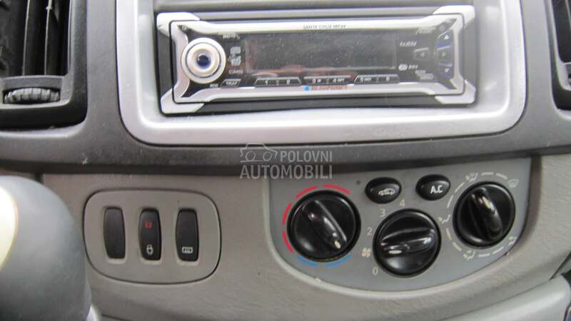Renault Trafik 2.0 DCI putnicki