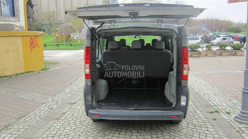 Renault Trafik 2.0 DCI putnicki