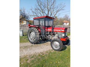 Massey Ferguson 158