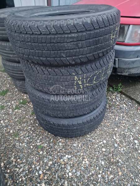 Goodyear 215/70 R16 Sve sezone