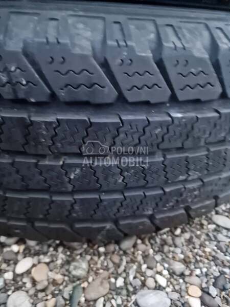 Goodyear 215/70 R16 Sve sezone