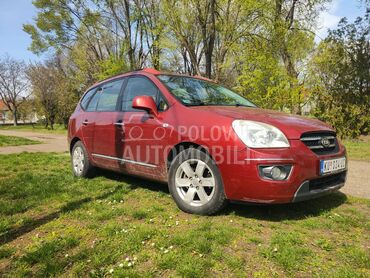 Kia Carens 2.. 0