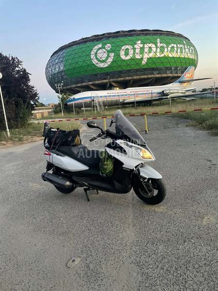Kymco Downtown 300i