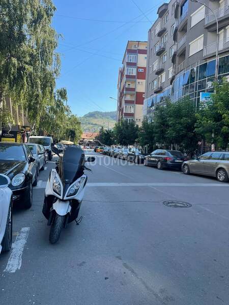 Kymco Downtown 300i