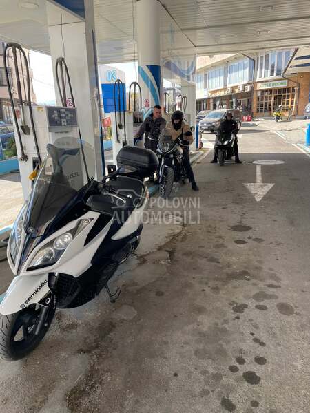 Kymco Downtown 300i