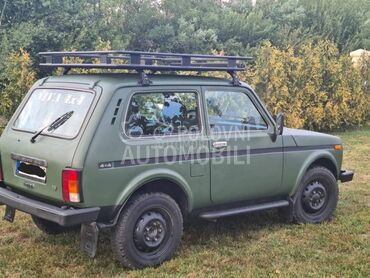 Lada Niva 