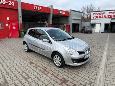 Renault Clio 1.2 b Ripcurl