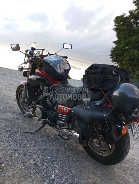Yamaha V max 1200