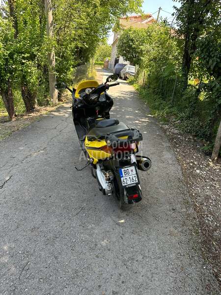 Yamaha T max 500