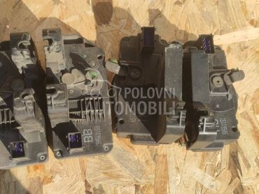 brave leva,desna za Opel Zafira