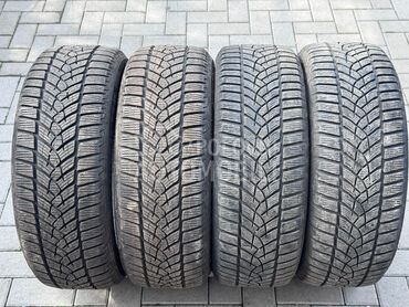 Goodyear 205/55 R17 Zimska