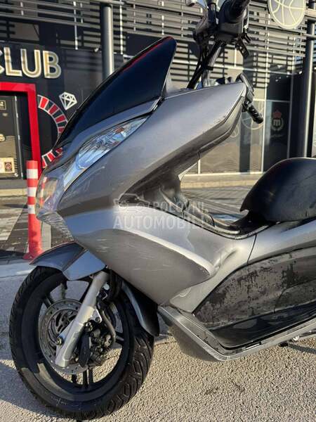 Honda PCX