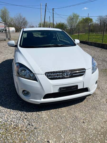 Kia cee`d 