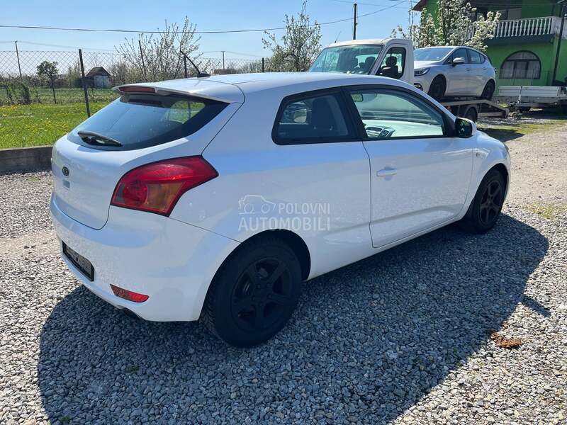 Kia cee`d 