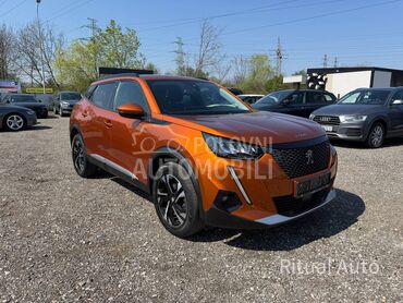 Peugeot 2008 1.2 Allure virt.