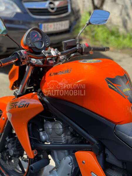 Kawasaki er6n