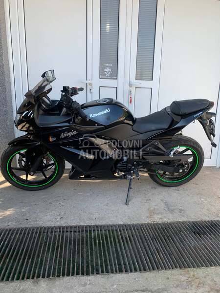 Kawasaki ninja 250 A2