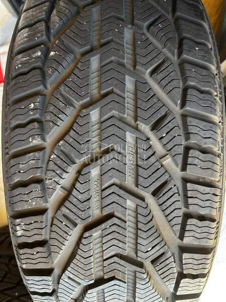 Riken 225/45 R18 Zimska