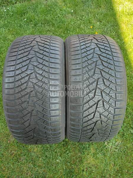 Yokohama 285/35 R21 Zimska