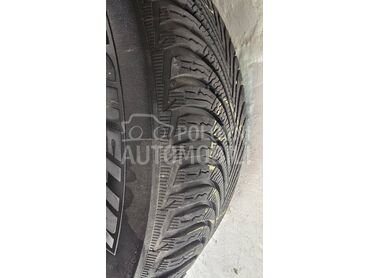 Michelin 215/65 R16 Zimska