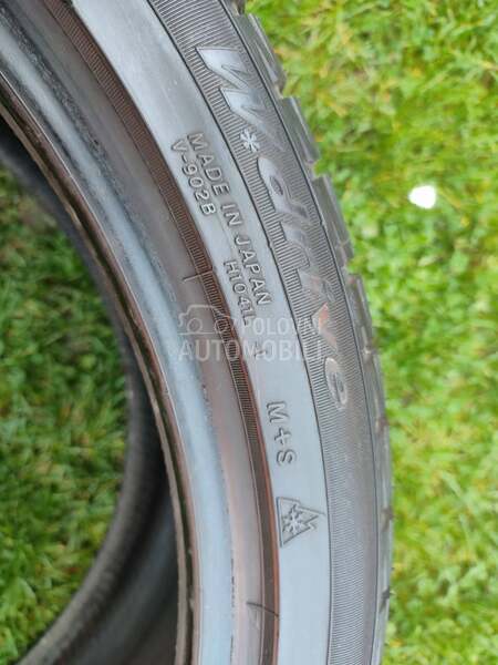 Yokohama 285/35 R21 Zimska