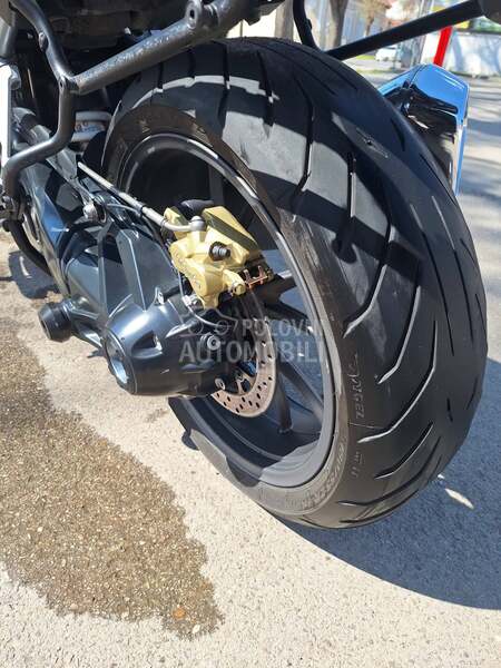 BMW R 1200 r